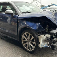 Vehicule-AUDI-A1-1-PHASE-1-2011-f1364b56d7622df06a987db36194bbc0d58d3e793aac84c31687a29f6b0f0a61_mtn.jpg