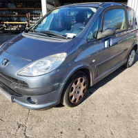 Vehicule-PEUGEOT-1007-2007-94aba45a24b657efeda65a17b2806cb2303f4c95cea8429d34a379993a35efe8_mtn.jpg