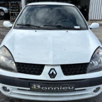 Vehicule-RENAULT-CLIO-2-PHASE-2-2002-7bd84fc94746d328ae04c4b4ab9181729709c5ce6a75af20cf1cd404a2c22c0f_mtn.jpg