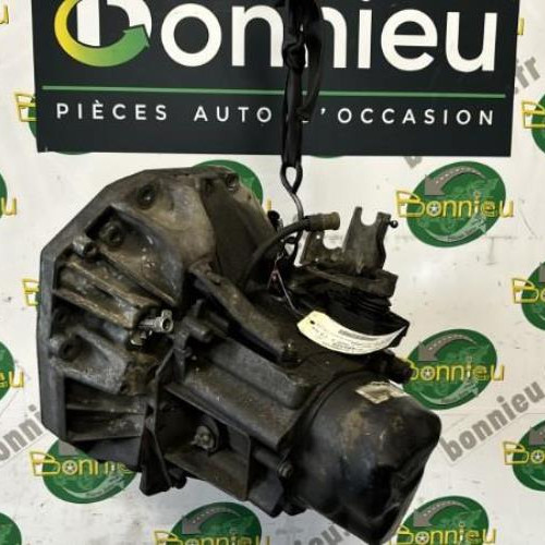 Piece-Boite-de-vitesses-7701723236-RENAULT-MEGANE-2-PHASE-2-a4796ef214071171c13796f461d790e5b188fdcae50bd4454f4e3fd465859171_mtn.jpg