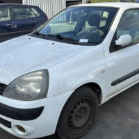 Vehicule-RENAULT-CLIO-2-PHASE-2-2005-7c2052f710ff051cd42e5e6e5d993d8b2df96c01a9ea84c6146d4867ba7a8e2c_mtn.jpg