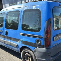 Vehicule-RENAULT-KANGOO-1-PHASE-1-2002-df7697f0503293400f11b67688916d71c532394517a9d40ea06ceb6cc7fa5b2a_mtn.jpg