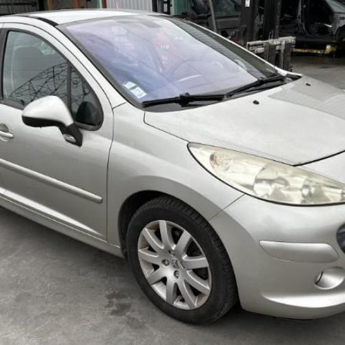 Vehicule-PEUGEOT-207-PHASE-1-2006-441f23eb781165c16c8a6830aa9627e26f212452e1280ea970021f9de791b896_mtn.jpg