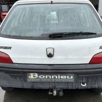 Vehicule-PEUGEOT-106-PHASE-2-1998-0f8fba9ca4b3ff9743c7c386ba006dc242c034f3e04419453a04d71201cae372_mtn.jpg