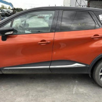 Vehicule-RENAULT-CAPTUR-1-PHASE-1-2013-590800508c0c8827b62394084bacfb7b02f2e80ea6e0b8d6ea28f0c5962ff2bf_mtn.jpg