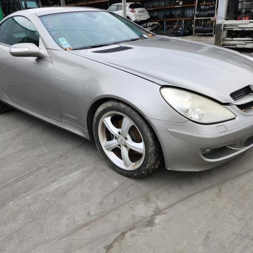 Vehicule-MERCEDES-BENZ-SLK-200-2023-e166e6f51f2ec7caf6b1d0fa35a43611ac9a141fb82a8f28b8672160d27b7967_mtn.jpg