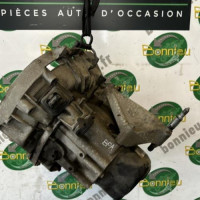 87408446-2c5f2d01-9c00-4a9f-b4ce-cdff1ac44f36-Piece-Boite-de-vitesses-JB3953-RENAULT-MEGANE-1-PHASE-2-3de4721fb6bba4a663d296af3fff12a6c794aaa093a25624e1235dd8b396acff_m.jpg