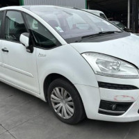 Vehicule-CITROEN-C4-PICASSO-1-2011-e33e96b90d24339da220a24e96c27b044f1c33f51ef7897d85b9e67aa057cccf_mtn.jpg