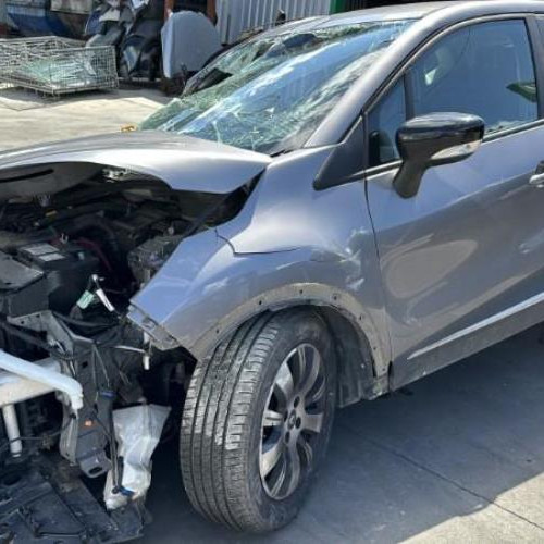 Vehicule-RENAULT-CAPTUR-1-PHASE-2-2018-84ed3c11d78edb26d5b799927a7fe8568c4ab945f0074ee0c3de1c945ad4beb2_mtn.jpg