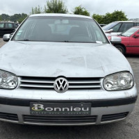 Vehicule-VOLKSWAGEN-GOLF%25204-2003-92e0cf86a7e20861d8f69e4c66b673fd4faaf811897fb86707df93d3342d68b7_m.jpg