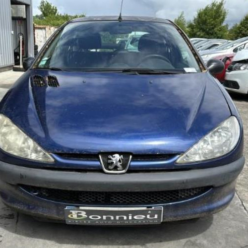 Vehicule-PEUGEOT-206-PHASE-2-2003-e18f881fe5dcc7931f1cd7496cb00887160d1ea4da5cc1bf999f24933aa17aeb_mtn.jpg