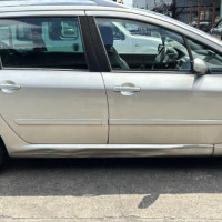 Vehicule-PEUGEOT-307%2520PHASE%25201%2520BREAK-2007-b58099cd4687f3573f395b17da48a592170d91cc2cb3c840b2e657e9784cef5c_m.jpg