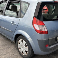 Vehicule-RENAULT-SCENIC%25202%2520PHASE%25201-2004-74b32bfe150fac492c40c6892bd83348d38602175056cb5f5f8d6b38f9afbd21_m.jpg