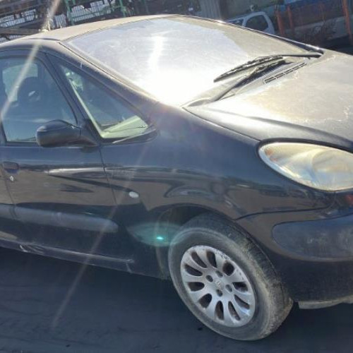 Vehicule-CITROEN-XSARA%2520PICASSO%2520PHASE%25201-2003-96734c8c3a3cab3796538ddac51775b860e734210c83fcb579799783bfc1f2d9_m.jpg