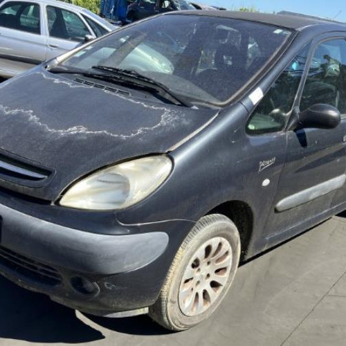 Vehicule-CITROEN-XSARA%2520PICASSO%2520PHASE%25201-2003-8cfe58cdd480fc3ef60619cd5f30e86176c8cb7055ffab6f2f590f9c281225e9_m.jpg