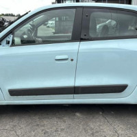 Vehicule-RENAULT-TWINGO%25203%2520PHASE%25202-2022-cd03794c0ae9e5c4ddf910a0bcd78c81c673fddec628e2926901e204059bb753_m.jpg