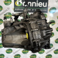 92974028-e7cd28df-ef2c-4c41-ae36-aba714ba73c7-Piece-Boite-de-vitesses-7701477995-RENAULT-GRAND-SCENIC-2-PHASE-2-4e696bdbfa082254c77cce6a48eca53020f92fb10e25d653c22224689ecc4165_m.jpg