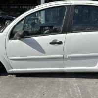 Vehicule-CITROEN-C3%25201%2520PHASE%25201-2005-44c69a5d07f919f4f2f03e83bfc5f7222592f7f2b6674f3be1406c3d359cb4b9_m.jpg