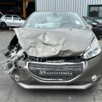 Vehicule-PEUGEOT-208%25201%2520PHASE%25201-2013-4588e8136cb854bea448ba0a2cc9024e12e1cffd54e688948918650a5ffe6017_m.jpg