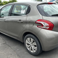 Vehicule-PEUGEOT-208%25201%2520PHASE%25201-2013-50321607619d0d34f0519b9d95fa7c5109c7092c9a8c150865f760dd0f65c1c2_m.jpg