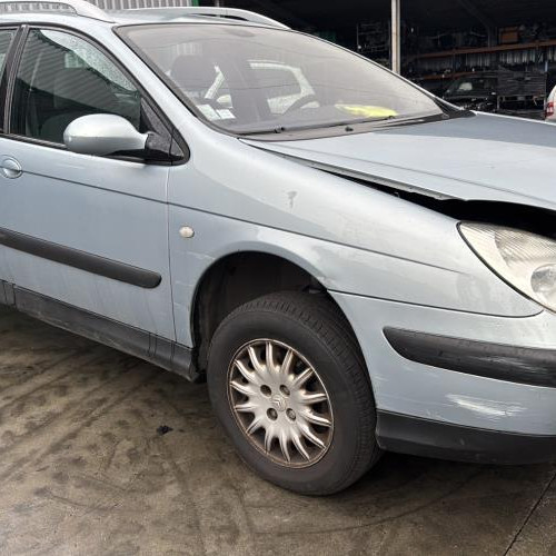 Vehicule-CITROEN-C5%25201%2520PHASE%25201%2520BREAK-2004-57eca1b8ce97dc78146880a6652173e5061194e356f942635190d6ff04046f32_m.jpg