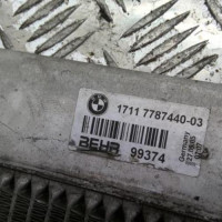 93600922-ae72950d-859d-4351-a95d-3b47ecce90fa-Piece-93600922-Radiateur-eau-17117794836-BMW-SERIE-5-E60-PHASE-1-530d-30D-24V-L6-TURBO-3118a776f3b027752da3e3e0e281e2d9fb3bcedf981119b66967a9b89221c46e_m.jpg