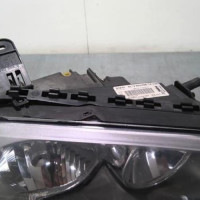 93812682-51b5e5e8-baad-4794-b2f1-bcf8dd100fd0-Piece-93812682-Optique-avant-principal-droit-63126924486-BMW-SERIE-1-E87-PHASE-1-118d-20D-16V-TURBO-a694f74121aacfce6b992fe90c45f5e258b289d6e4f0e9ee9964ed45dd28d473_m.jpg