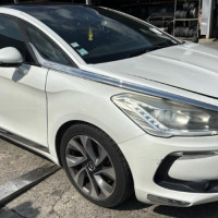 Vehicule-CITROEN-DS5%2520PHASE%25201-2013-8aa920bd67a560418dd521119ac73c5e3a2c1a47233597563e3bc8954069e372_m.jpg