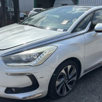 Vehicule-CITROEN-DS5%2520PHASE%25201-2013-035c55a24efcc017ddd8a131eee89b07323945d688aa719ee2088db41178cc45_m.jpg