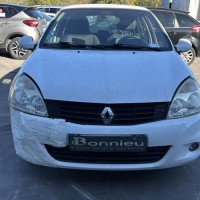 Vehicule-RENAULT-CLIO%25202%2520CAMPUS%2520PHASE%25202-2010-99a4f9b42d4d4dd30e858287c9e2f86f2e0f4a28b6567115e0e0bce61c715999_m.jpg