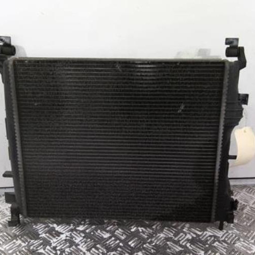 95558387-d45d557c-2cbf-41a8-b589-313b895dba15-Piece-95558387-Radiateur-eau-8200245596-RENAULT-CLIO-2-CAMPUS-PHASE-2-15-DCI-8V-TURBO-7b98035fe7f9e94ae947a3ea87c1ef5d3d7dbff510b616be929877046bf09134_m.jpg