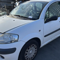 Vehicule-CITROEN-C3%25201%2520PHASE%25201-2003-42040b2ee9ee9a8f3a7b342a805d56d03249fea200f803af1fe845ae5609a41e_m.jpg