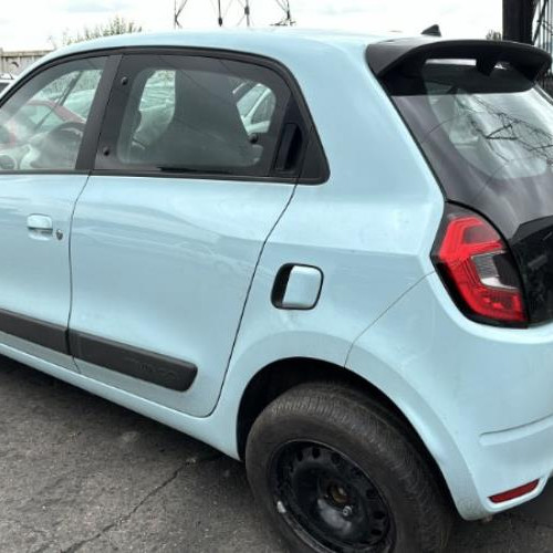 Vehicule-RENAULT-TWINGO%25203%2520PHASE%25202-2022-655e909f2363a29a4c71bb944fc14257fd2bd936f1df38bcf435a87d021b19bd_m.jpg