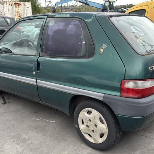 Vehicule-CITROEN-SAXO%2520PHASE%25202-2001-618982e0cb9b3d2ebdec1304bf5fd7b1cf9fa93e31ab225545bf5197eada35bb_m.jpg