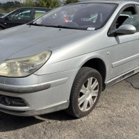 Vehicule-CITROEN-C5%25201%2520PHASE%25202-2007-461c370789e974ce59f1fe7e5ca4a26350a4cbca1ec732d480b6671a63003bb8_m.jpg