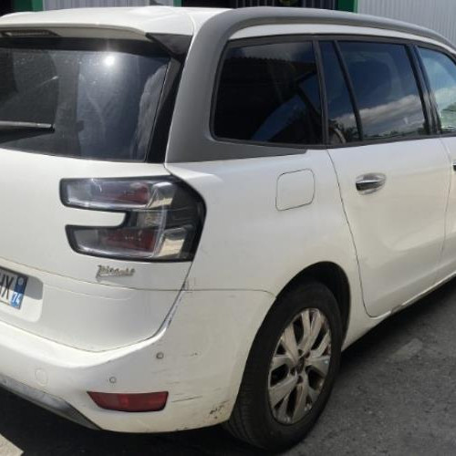 Vehicule-CITROEN-C4%2520GRAND%2520PICASSO%25202%2520PHASE%25201-2015-daa01c4daab4c30a1f59040a03522eaa535be7f716b6e754cc7e41834aaced36_m.jpg