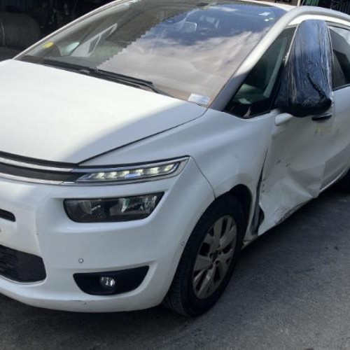 Vehicule-CITROEN-C4%2520GRAND%2520PICASSO%25202%2520PHASE%25201-2015-f534cdde0e3009335fb4c71790979e2508ed1d925c86435f775d6190b690d5ca_m.jpg