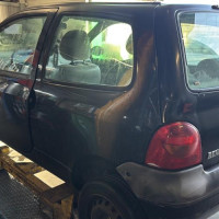 Vehicule-RENAULT-TWINGO%25201%2520PHASE%25203-2002-b21f5d0b910ab41c59c6270d635a7c098f79b0c9a332affd2a490d030c2436ee_m.jpg