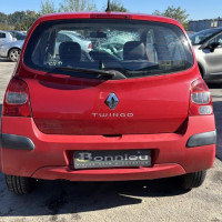 Vehicule-RENAULT-TWINGO%25202%2520PHASE%25201-2010-c6e7d192399eab9d4e4675bf56595482169b9d45e65a80e818e73d8d78104782_m.jpg