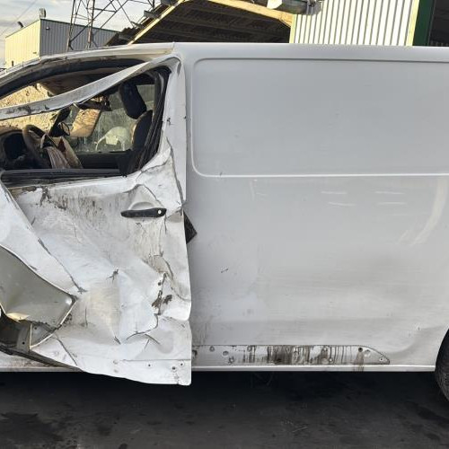 Vehicule-PEUGEOT-EXPERT%25204-2019-ce35d0f02b92f2bd91b581fa48df0712dd8d06d69e2fe162639aa5984a9db4bd_m.jpg